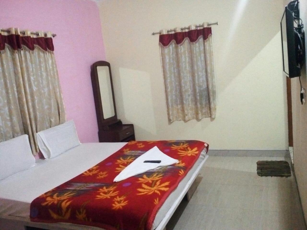 Sri Thanga Harish Cottage Yercaud Esterno foto